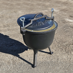 Kociołek myśliwski żeliwny emaliowany 8L (Fi270)