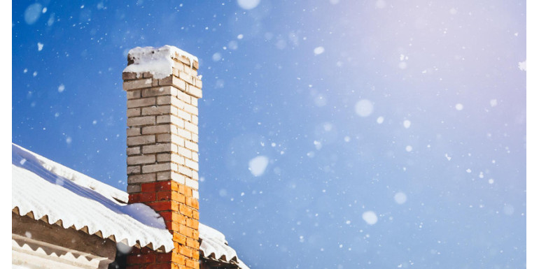 Jakie są różnice między kominem jednościankowym a dwuściankowym?