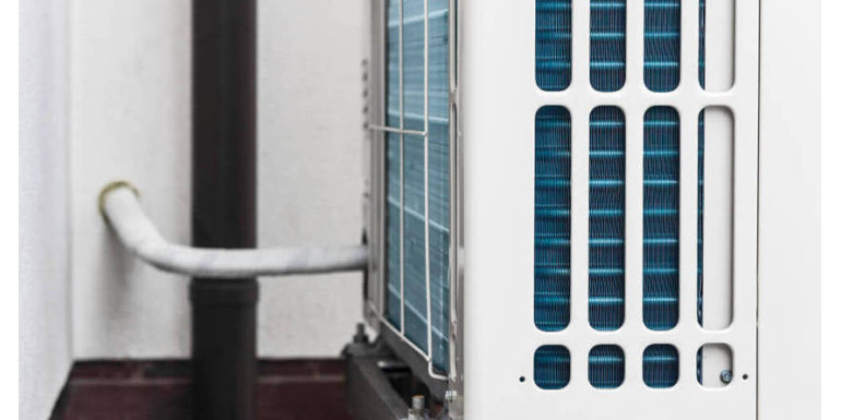 Sposoby montażu klimatyzacji na balkonie w bloku