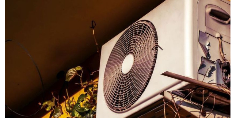 Skropliny z klimatyzacji - jak i gdzie je odprowadzać?